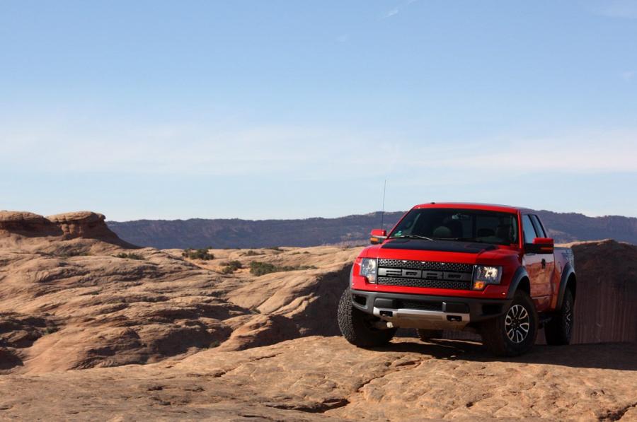  Ford F-150 SVT Raptor 2012 года  (фото 53 из 56)